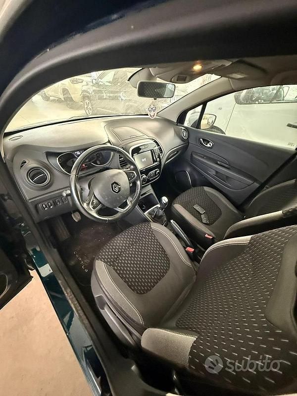 Usata Renault Captur 90 CV (66 kW) 2018 SUV