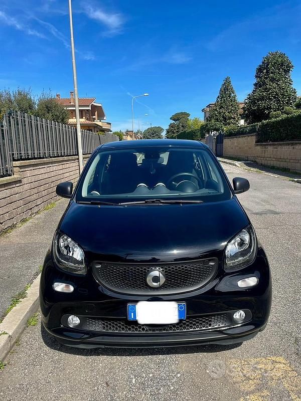 Nero Usata 2019 Smart ForFour Due volumi | 9500 € (Ottimo prezzo) - Immagine 1/4