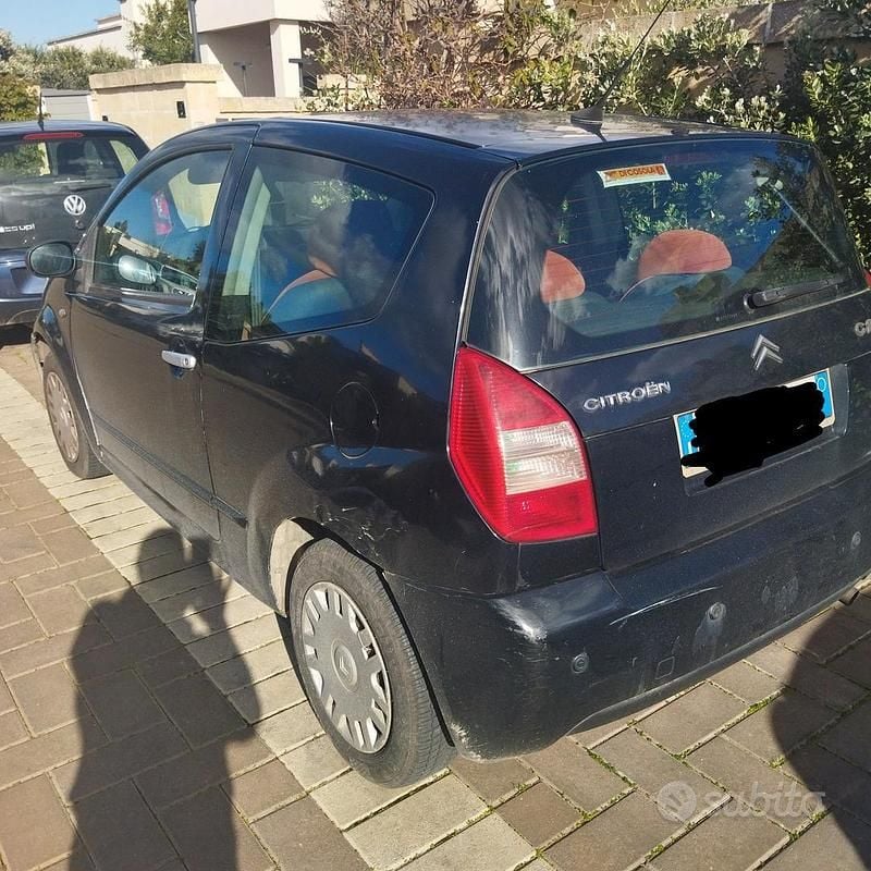 Usata Citroën C2 Elegance 68 CV (50 kW) 2004 Nero Utilitaria