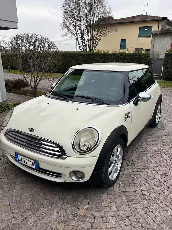 Usata Mini ONE 95 CV (69 kW) 2009 Bianco Utilitaria
