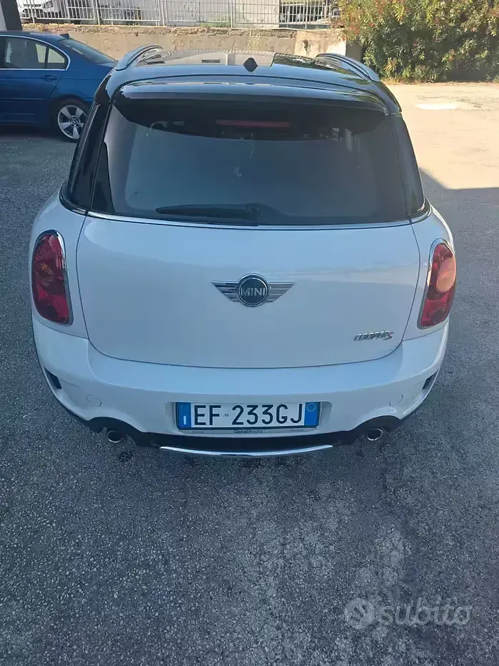 Usata Mini Cooper S Countryman 184 CV (135 kW) 2011 Bianco SUV