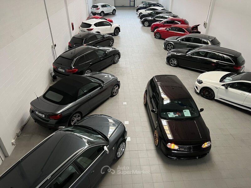 Marrone Usata 2002 VW Golf IV R Coupé | 30.000 € (Cara) - Immagine 1/4