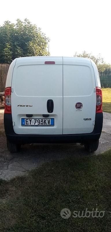 Usata Fiat Fiorino 75 CV (55 kW) 2013 Bianco Monovolume