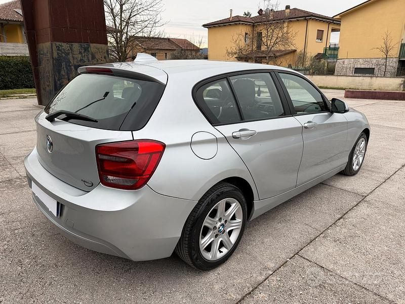 Usata BMW 116 116 CV (85 kW) 2012 Grigio Utilitaria