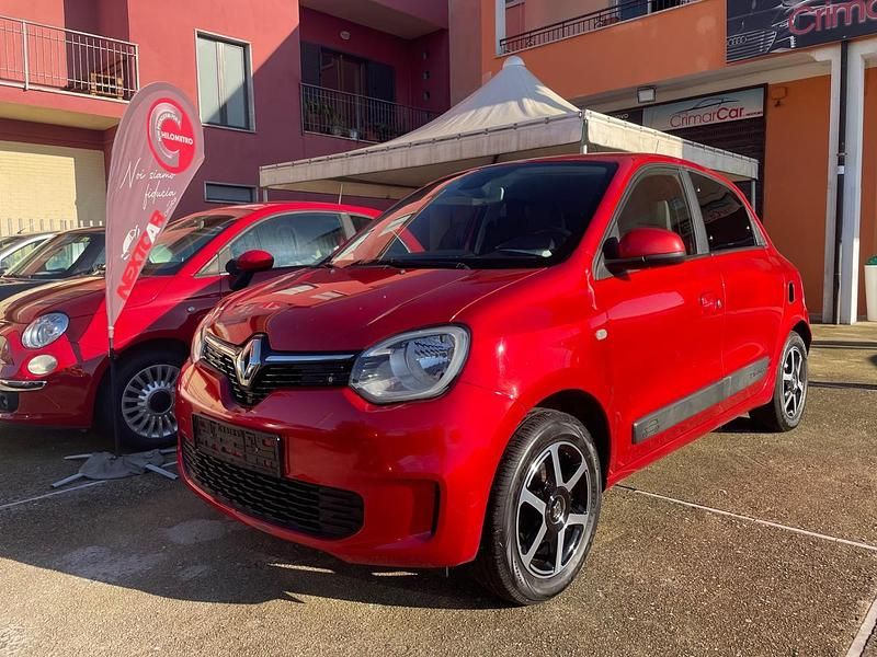 Rosso Usata 2020 Renault Twingo Intens Due volumi | 10.990 € (Buon prezzo) - Immagine 1/4