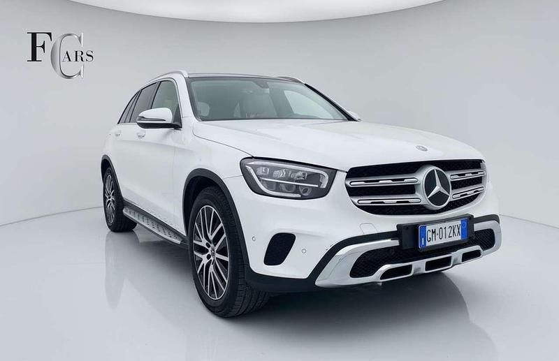 Usata Mercedes GLC300 245 CV (180 kW) 2022 Bianco SUV