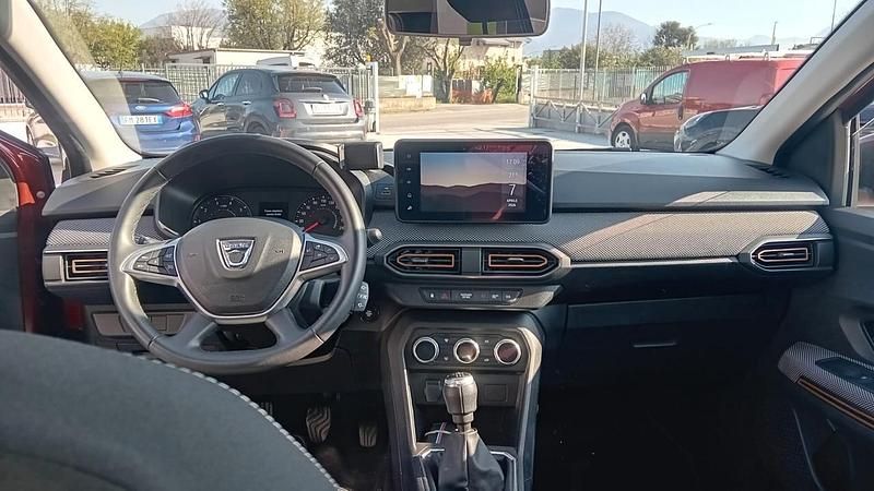 Usata Dacia Sandero Comfort 100 CV (73 kW) 2021 Rosso Berlina