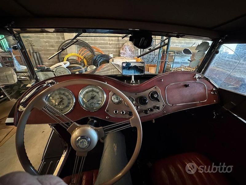 Usata MG TD 57 CV (41 kW) 1950 Nero Cabrio
