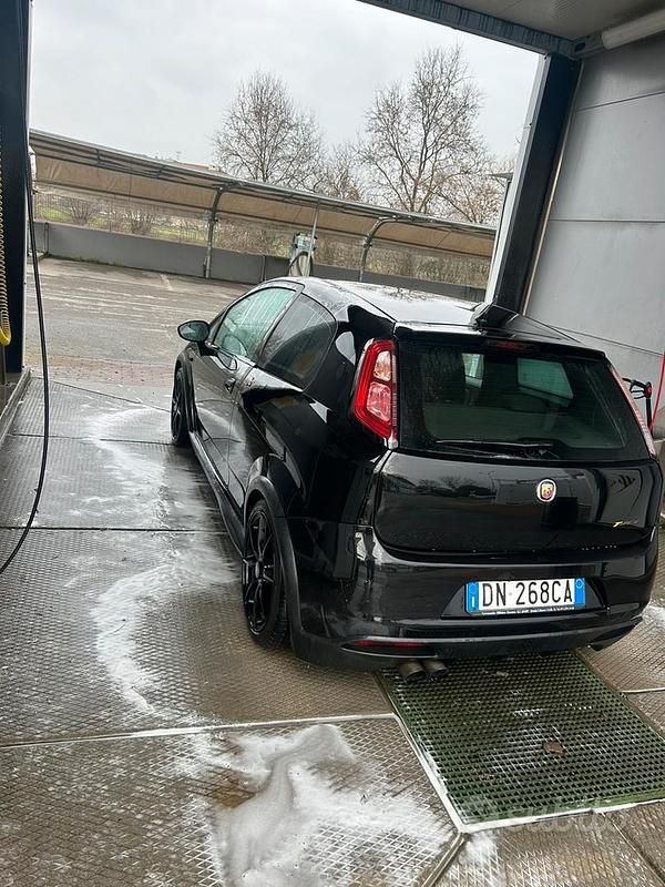 Usata Abarth Punto 260 CV (191 kW) 2008 Nero Utilitaria