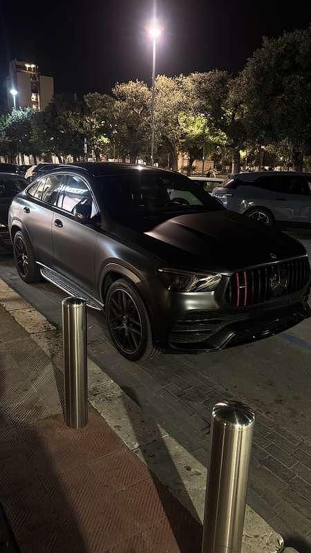 Begagnad Mercedes GLE400 Premium Plus 330 HK (242 kW) 2022 Svart Sportkupé