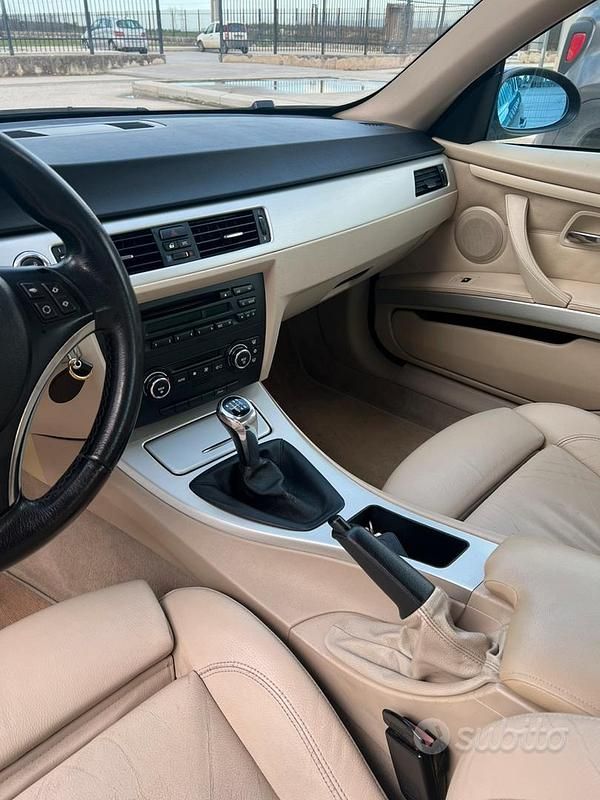 Usata BMW 320 177 CV (130 kW) 2008 Coupé