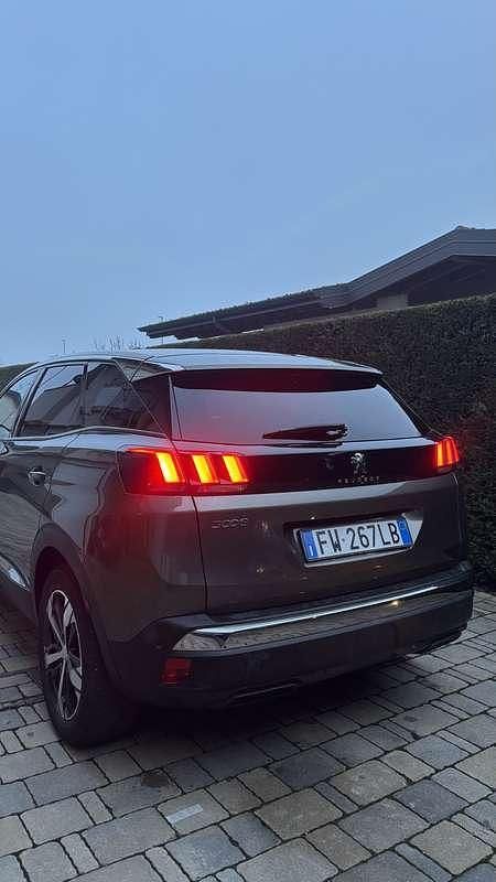 Usata Peugeot 3008 Business-Line 131 CV (96 kW) 2019 SUV