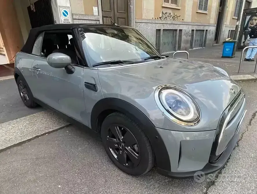 Usata Mini Cooper Cabriolet Classic 136 CV (100 kW) 2022 Grigio Cabrio