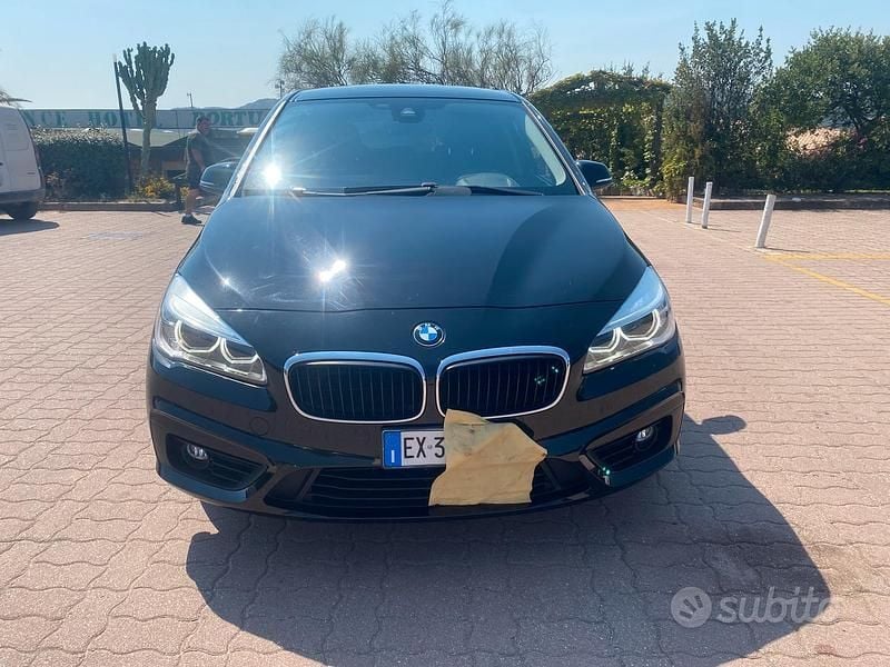 Usata BMW 216 Efficient Dynamics 116 CV (85 kW) 2014 Nero Monovolume