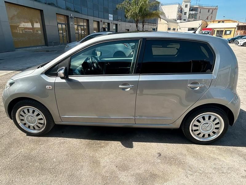 Usata VW up! 2013 Grigio Utilitaria