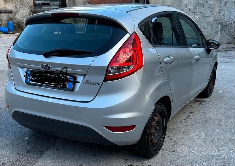 Usata Ford Fiesta 60 CV (44 kW) 2011 Utilitaria