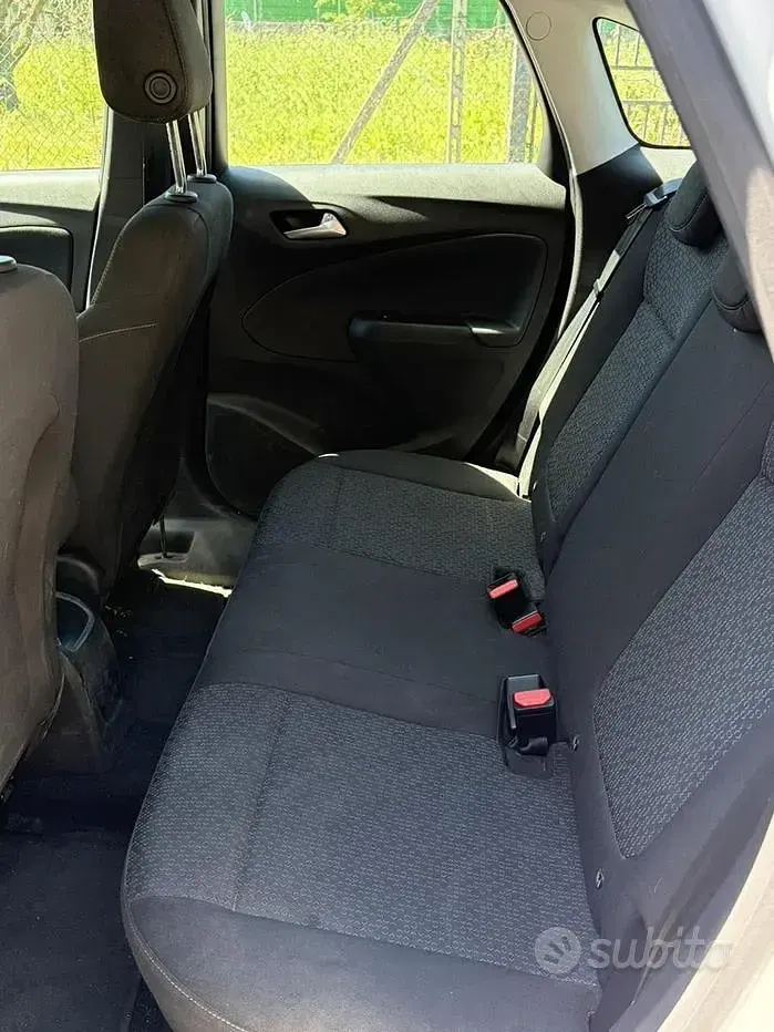 Usata Opel Crossland Edition 110 CV (80 kW) 2023 Bianco SUV
