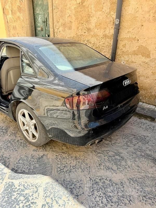 Usata Audi A4 Advanced 120 CV (88 kW) 2008 Blu