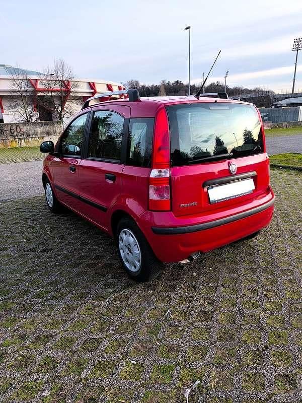 Usata Fiat Panda 69 CV (50 kW) 2011 Rosso Utilitaria