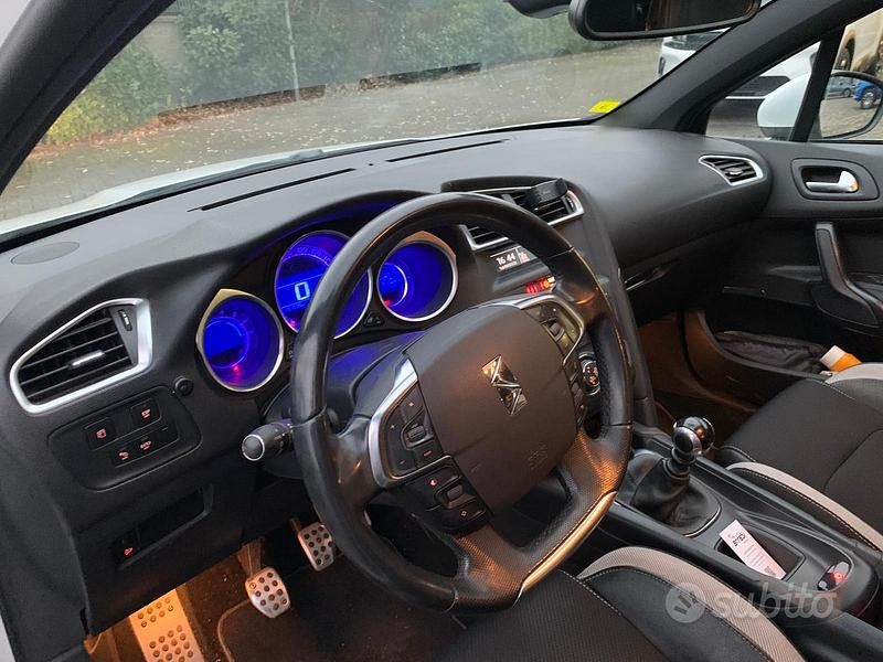 Usata Citroën DS4 2012 Bianco Utilitaria