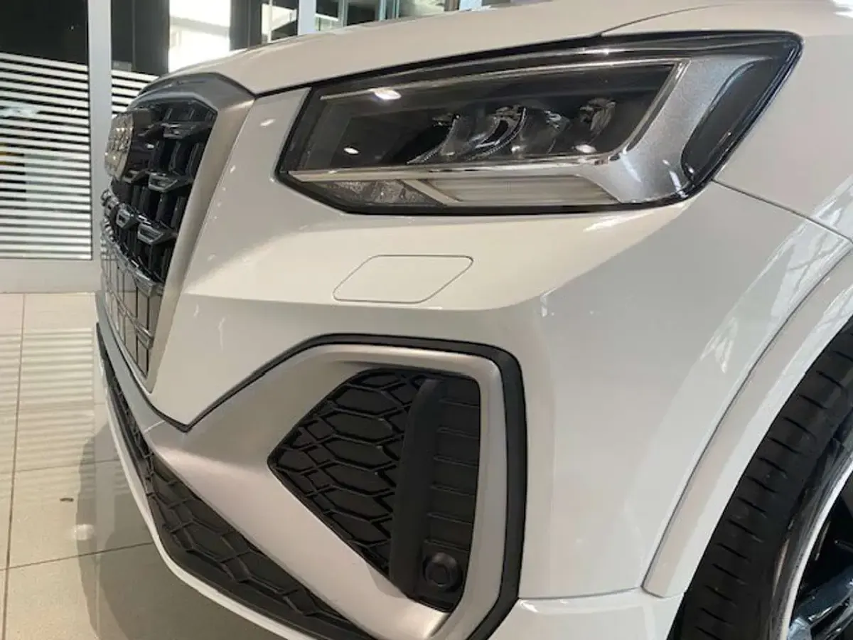 Usata Audi Q2 S-Line 116 CV (85 kW) 2025 Bianco SUV