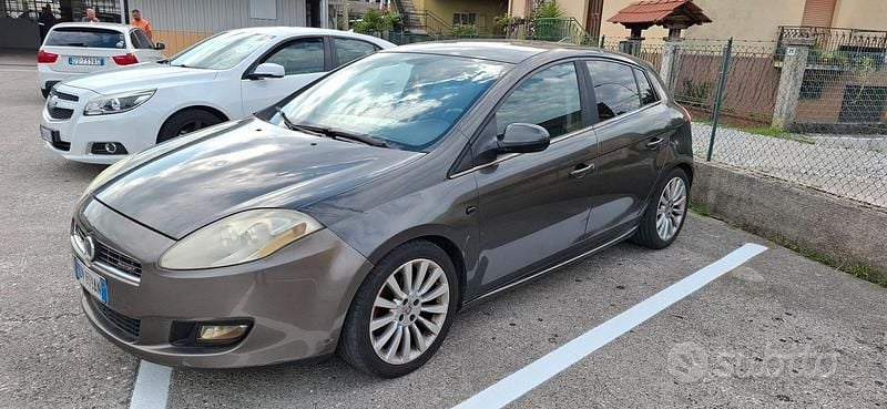 Usata Fiat Bravo 165 CV (121 kW) 2008 Grigio Utilitaria