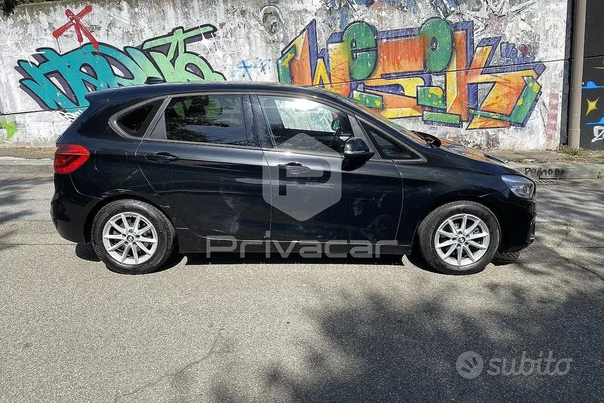 Usata BMW 216 Active Tourer Advantage 116 CV (85 kW) 2016 Nero Monovolume