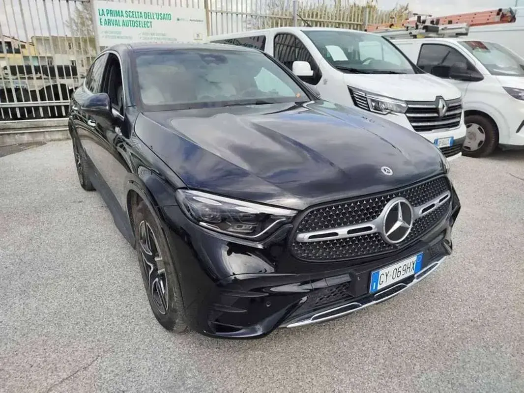 Usata Mercedes GLC220 AMG 197 CV (144 kW) 2025 Nero SUV