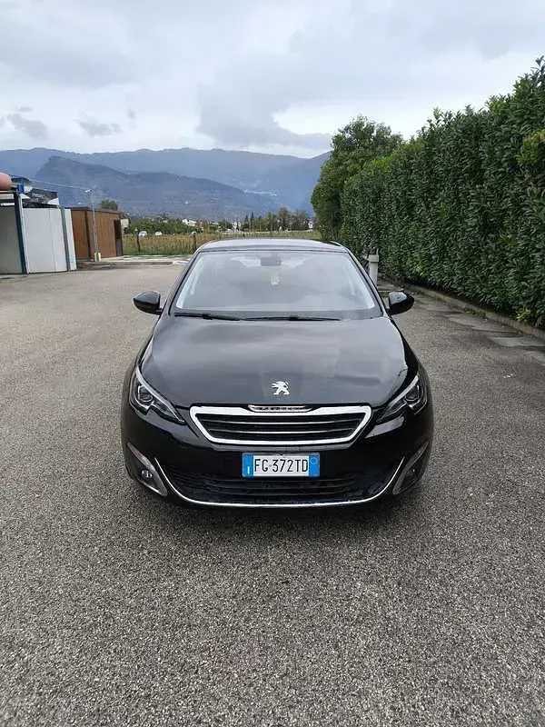 Usata Peugeot 308 SW Business-Line 99 CV (72 kW) 2016 Nero Station wagon