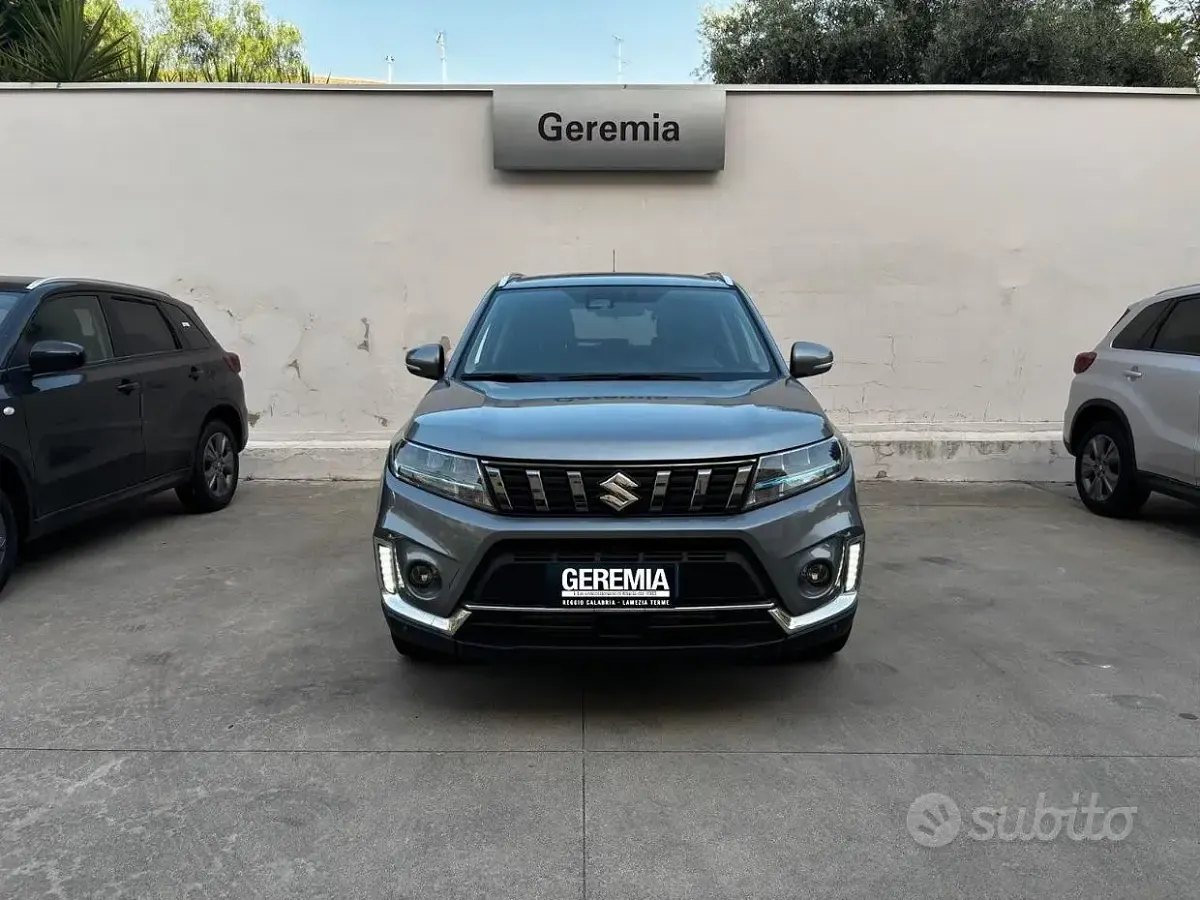 Usata Suzuki Vitara 129 CV (94 kW) 2022 Grigio SUV