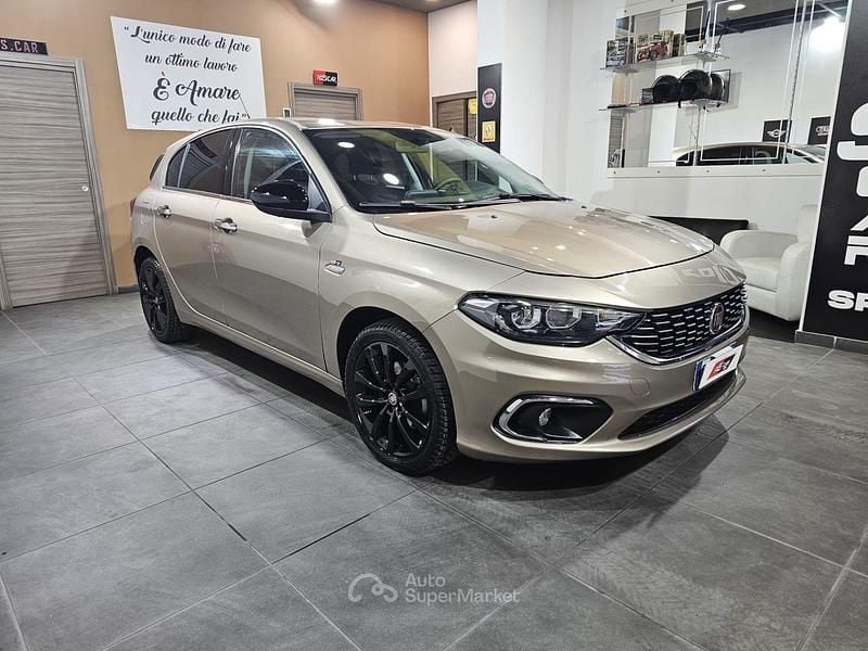 Usata Fiat Tipo Lounge 120 CV (88 kW) 2017 Marrone Berlina