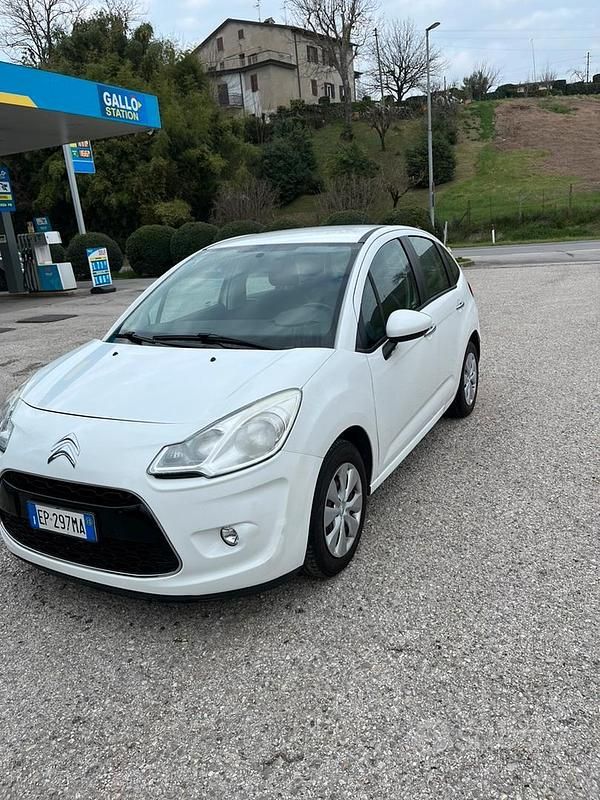 Occasion Citroën C3 75 ch (55 kW) 2012 Blanc Berline