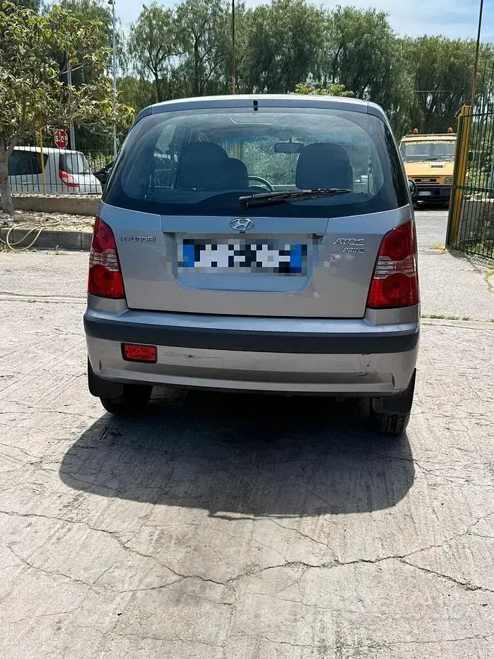 Käytetty Hyundai Atos Active 59 HP (43 kW) 2005 Harmaa Viistoperä