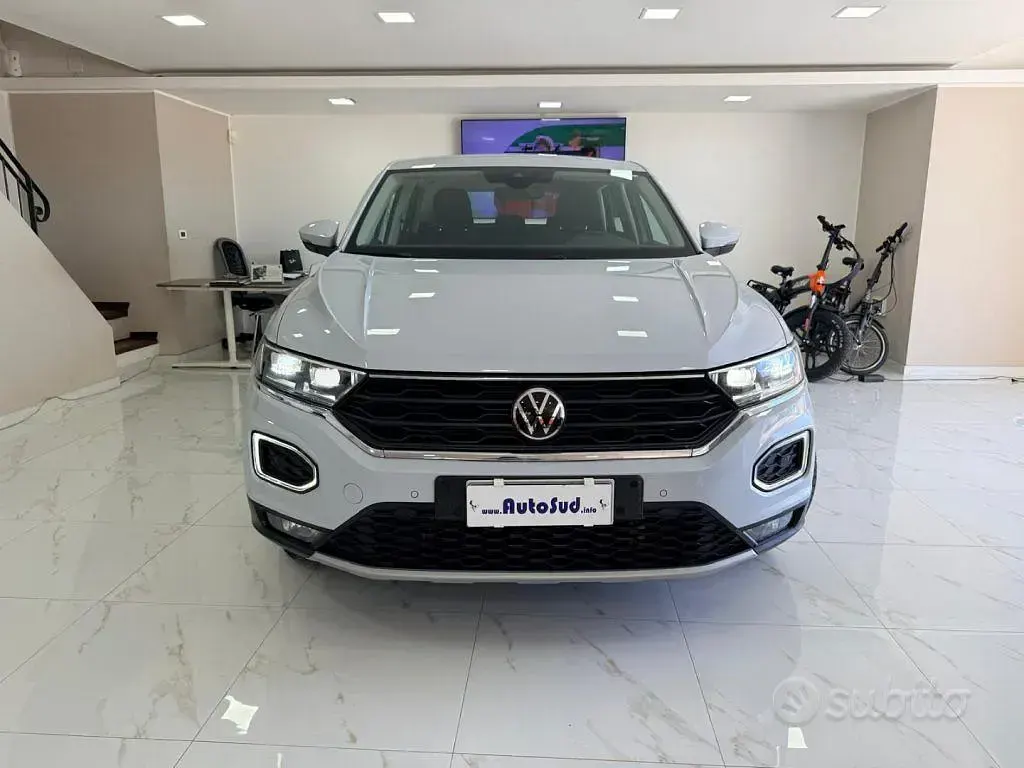 Usata VW T-Roc Advance 150 CV (110 kW) 2021 Grigio SUV