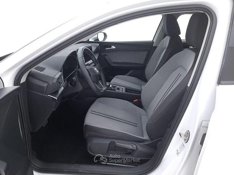 Begagnad Seat Leon 150 HK (110 kW) 2021 Vit Kombi
