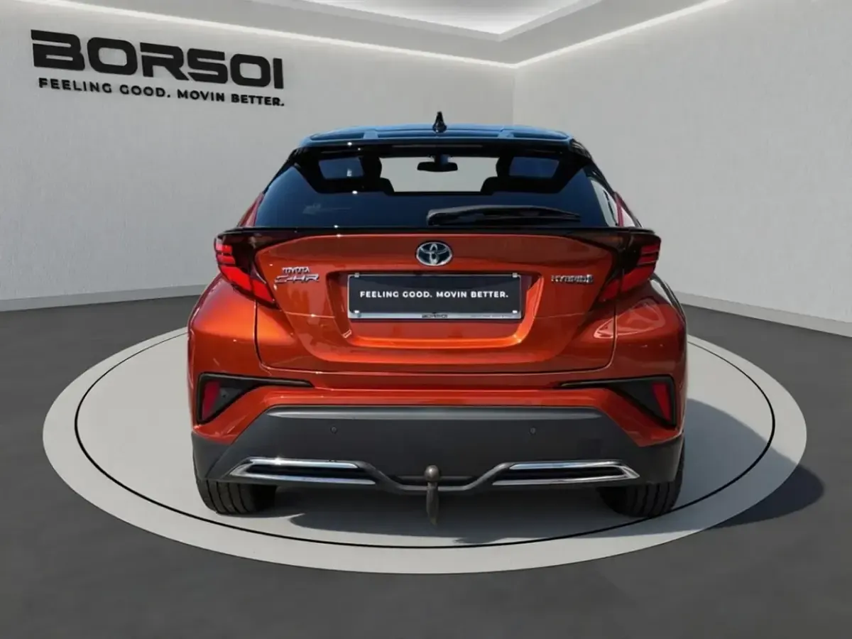 Usata Toyota C-HR 152 CV (111 kW) 2019 Rosso metallizzato SUV