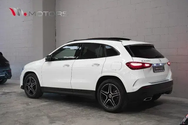 Nuova Mercedes GLA200 AMG Line Premium Plus 149 CV (109 kW) 2026 Bianco SUV