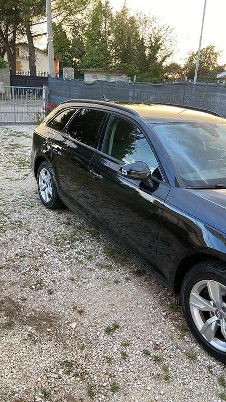 Usata Audi A4 Business 150 CV (110 kW) 2019 Station wagon