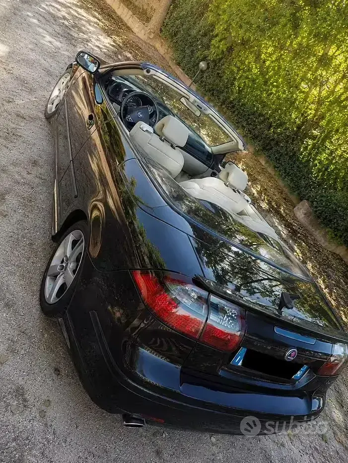 Usata Saab 9-3 Cabriolet Aero 210 CV (154 kW) 2004 Nero Cabrio