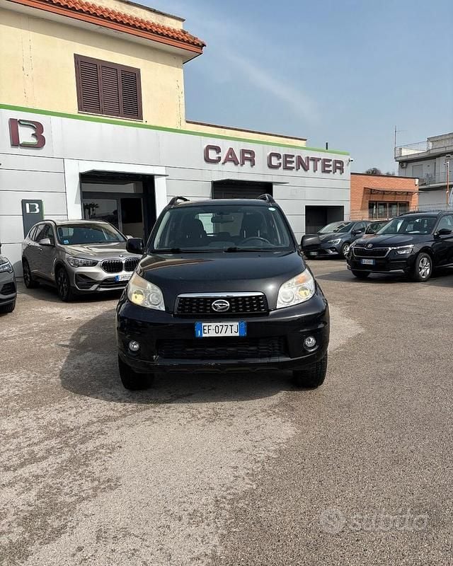 Usata Daihatsu Terios Be You 105 CV (77 kW) 2011 Nero SUV