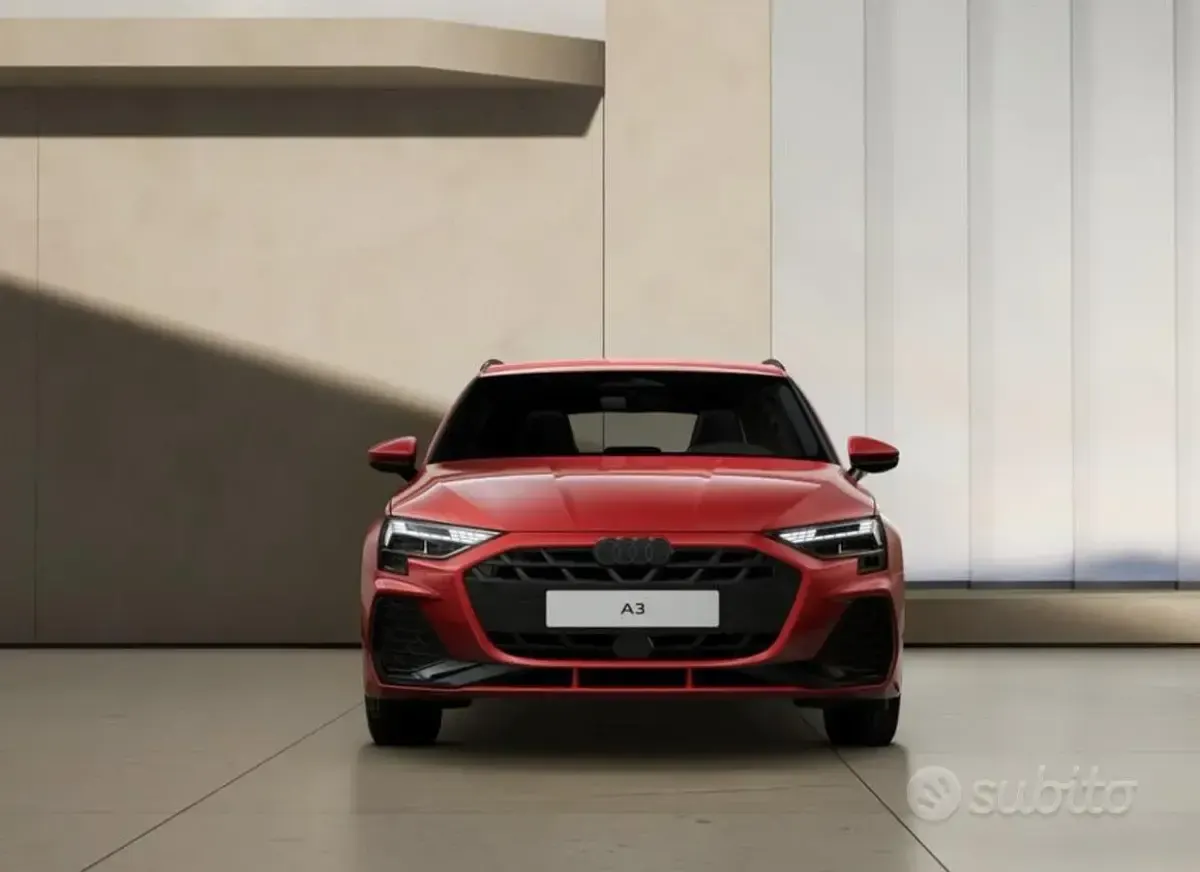 Usata Audi A3 S-Line 150 CV (110 kW) 2025 Rosso Berlina