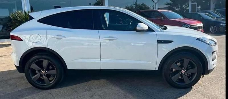Usata Jaguar E-Pace R-Dynamic 150 CV (110 kW) 2021 Bianco SUV