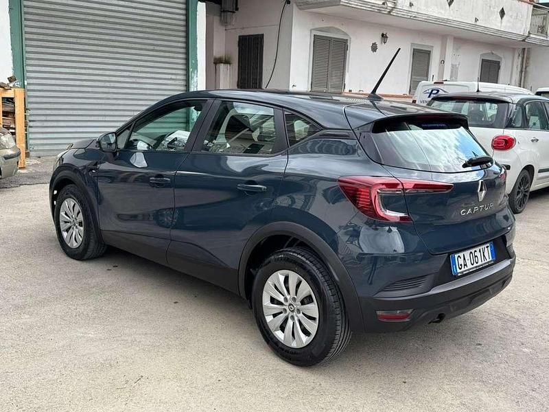 Usata Renault Captur 95 CV (69 kW) 2020 Blu/azzurro SUV