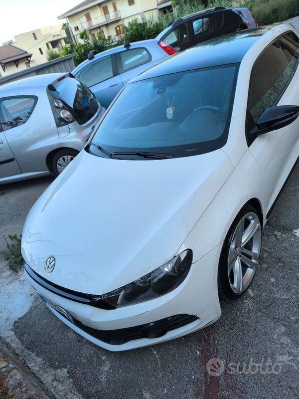 Usata VW Scirocco 140 CV (102 kW) 2009 Bianco Coupé