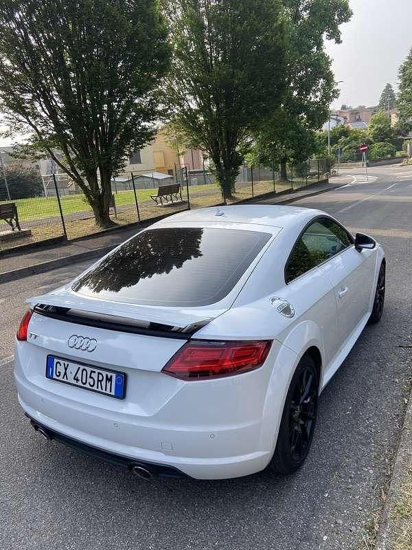 Usata Audi TT Ambiente 184 CV (135 kW) 2014 Coupé