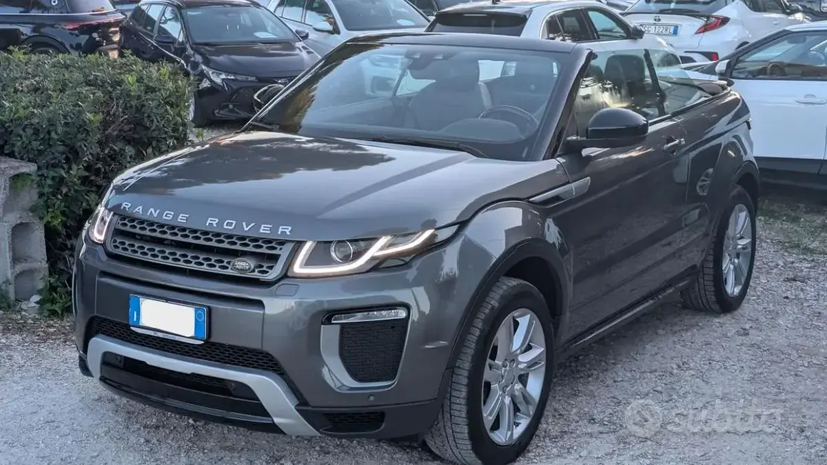 Usata Land Rover Range Rover evoque 150 CV (110 kW) 2017 Nero Cabrio