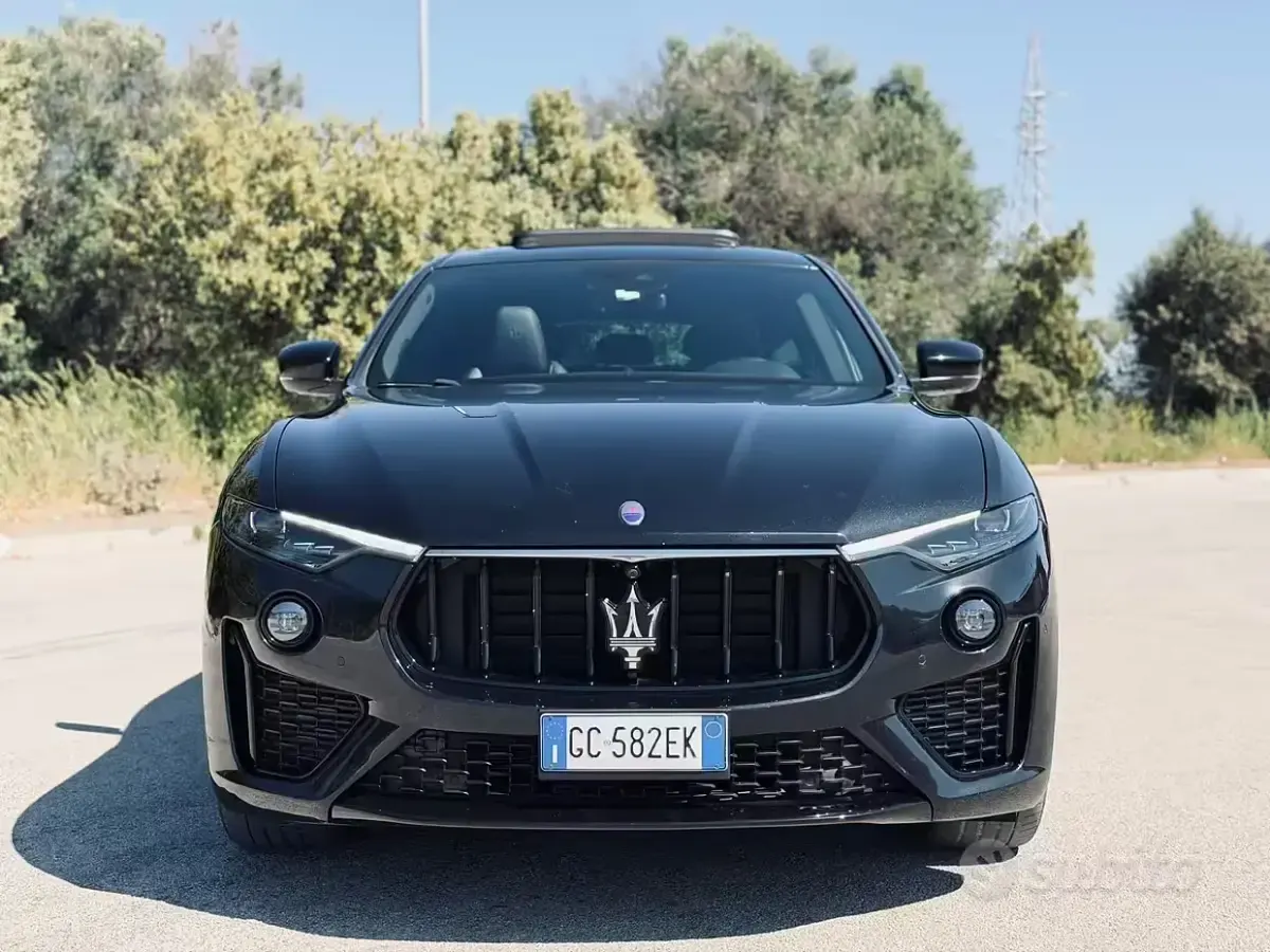 Usata Maserati Levante 250 CV (183 kW) 2020 Nero SUV