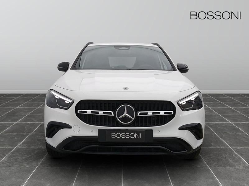 Nuevo Mercedes GLA180 Advanced 116 CV (85 kW) 2026 Blanco SUV
