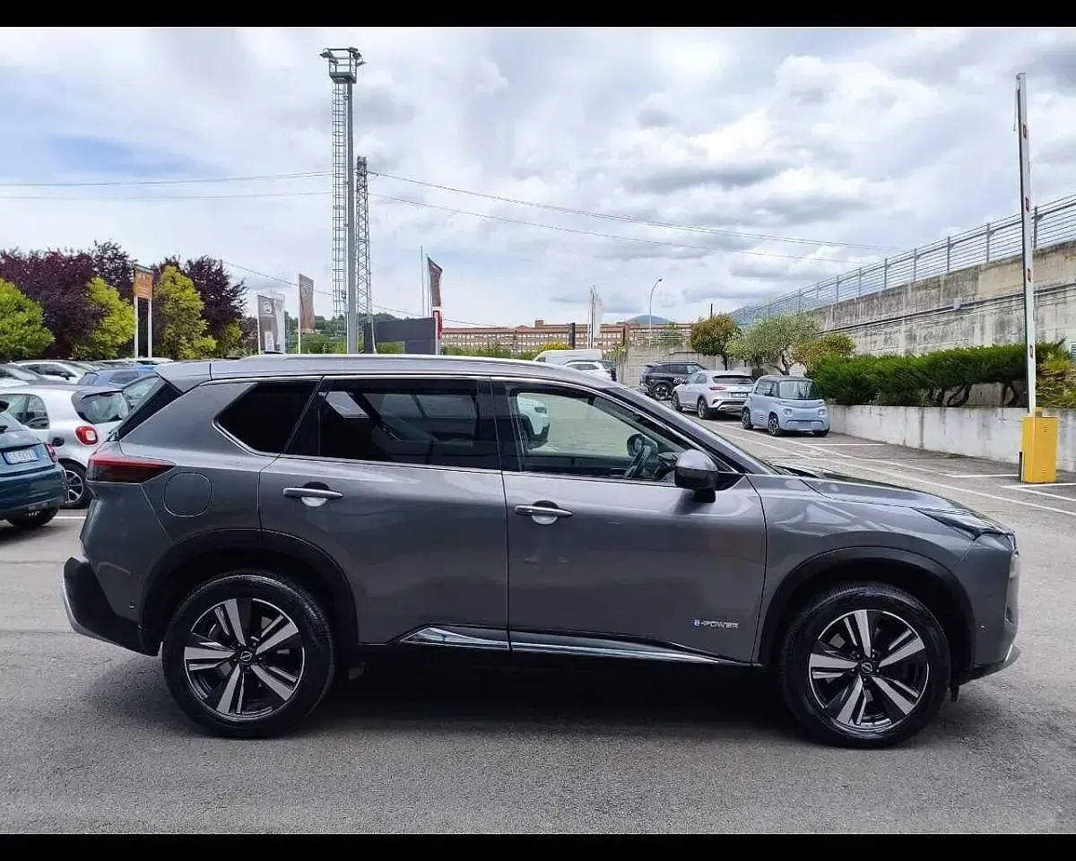 Usata Nissan X-Trail Tekna 158 CV (116 kW) 2024 Grigio SUV