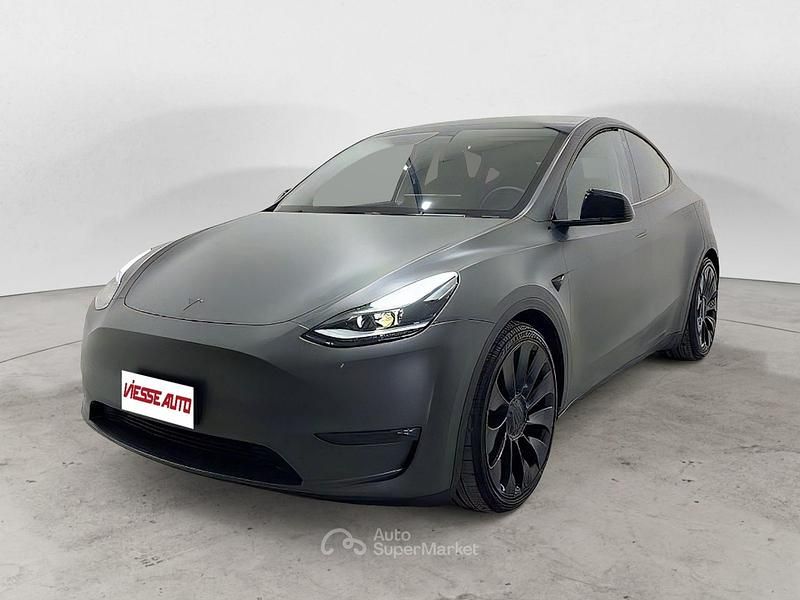 Grigio Usata 2023 Tesla Model Y Performance SUV | 45.800 € (Cara) - Immagine 1/4